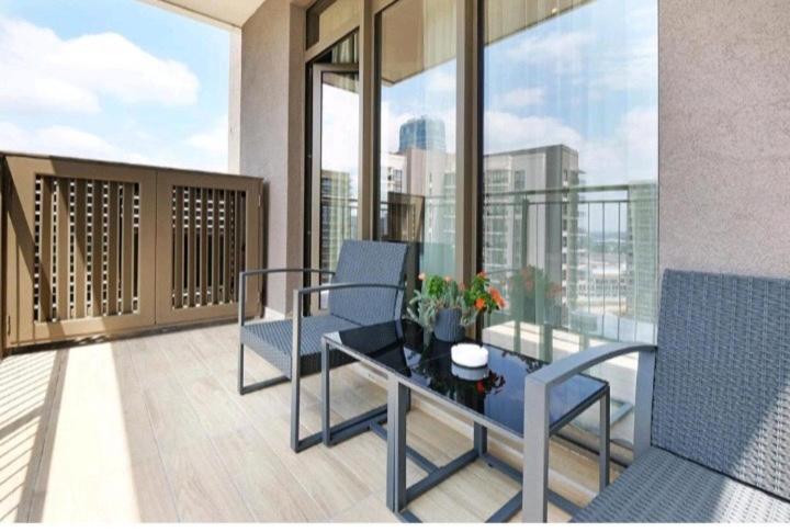 Belgrade Waterfront, Tower View Appartement Buitenkant foto