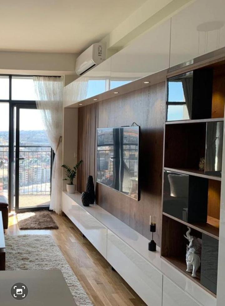 Belgrade Waterfront, Tower View Appartement Buitenkant foto
